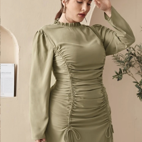 NWOT SHEIN High Neck Midi Dress - Picture 3 of 12